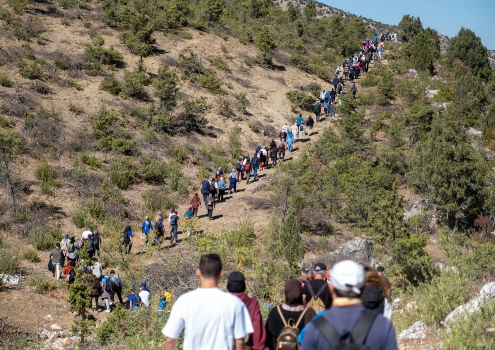 Konya’nın saklı güzelliklerinde  sonbahar yürüyüşleri gerçekleşti Konya’nın saklı güzelliklerinde  sonbahar yürüyüşleri gerçekleşti