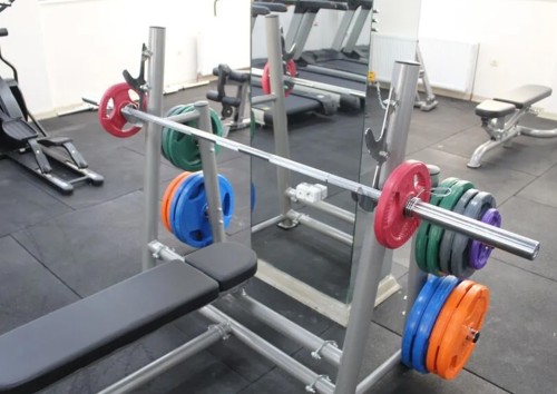 SPOR KONYA KARAPINAR YÜZME HAVUZU