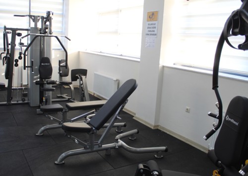 SPOR KONYA KARAPINAR YÜZME HAVUZU