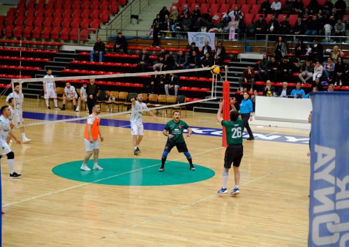 KURUMLAR SAHAYA İNİYOR: VOLEYBOL TURNUVASI İÇİN KAYITLAR BAŞLADI